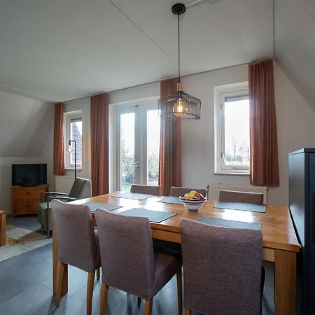 In Meeussen With Private Garden Plasmolen