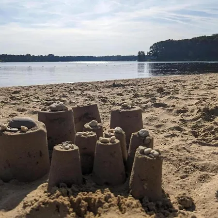 Vakantiehuis In Meeussen With Private Garden