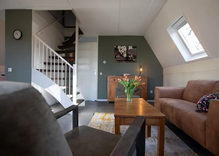 In Meeussen With Private Garden *