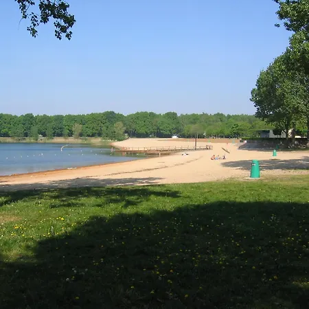 In Meeussen With Private Garden 別荘 Plasmolen