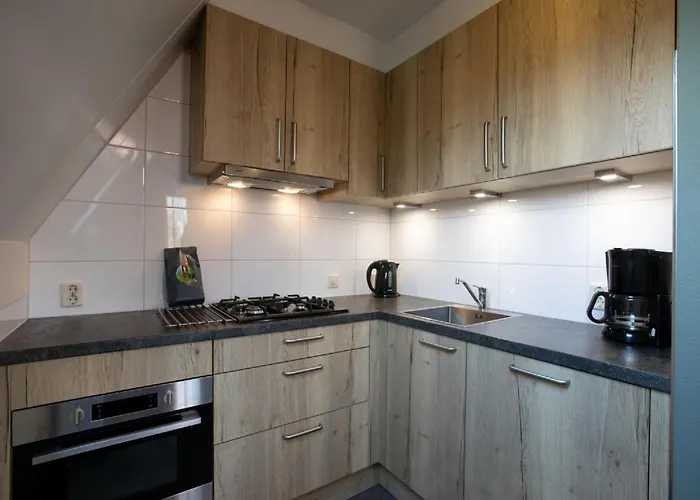 In Meeussen With Private Garden 別荘 *